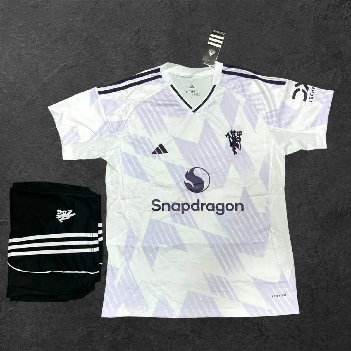 25 /26 Manchester United Away Fan Version Set