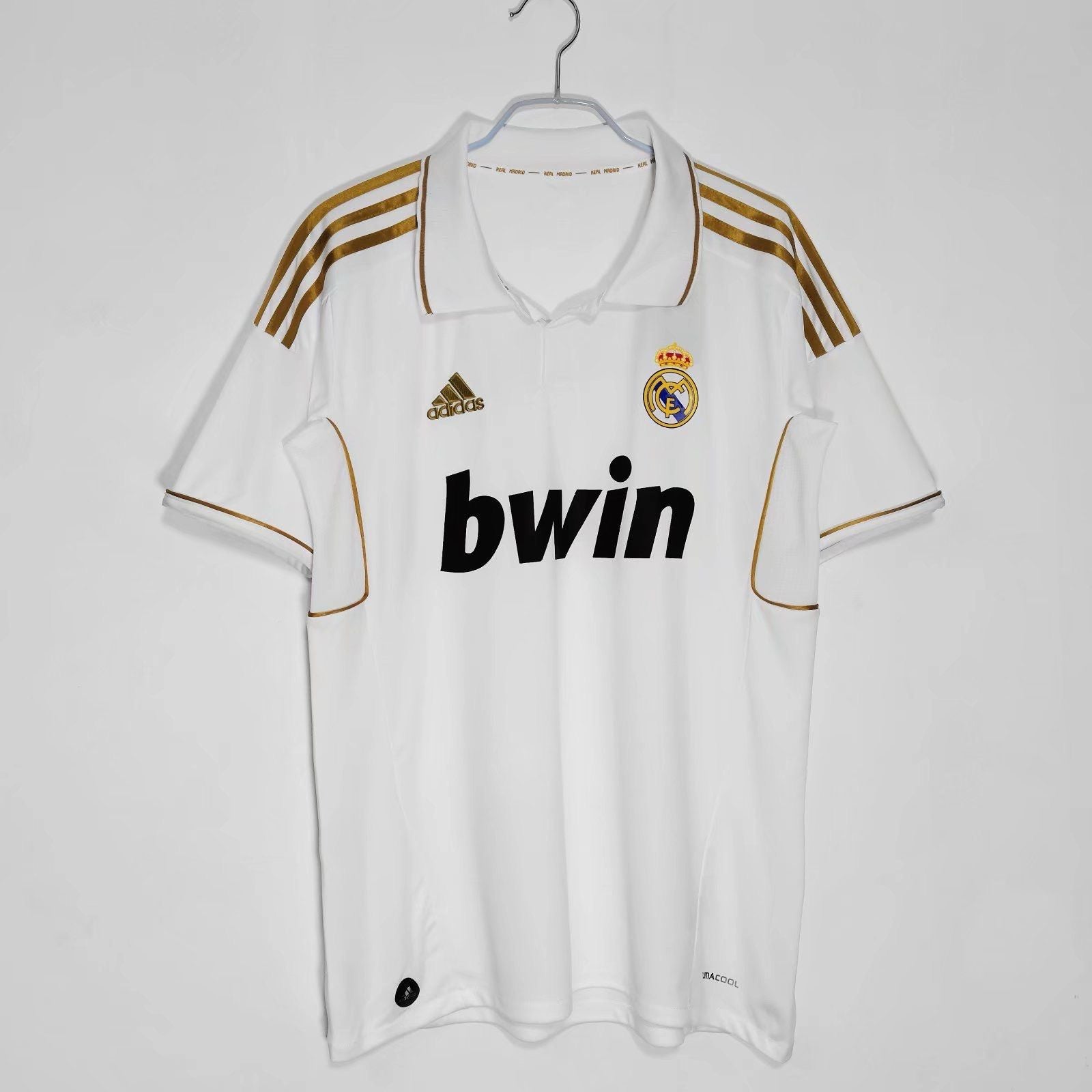 Barcelona 1995-97 Away Teal Retro Jersey (Half Sleeve)